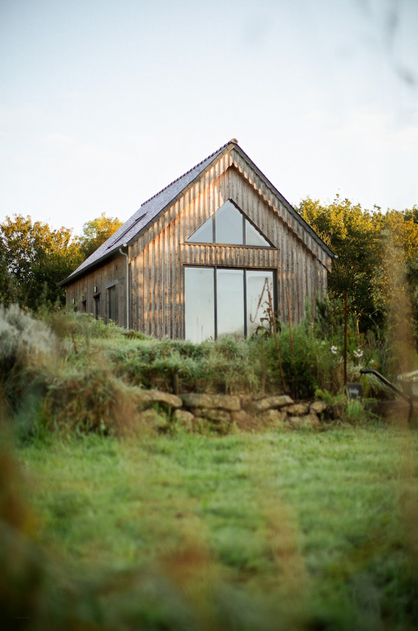 La cabane dans son écrin de nature. © Studio Payol