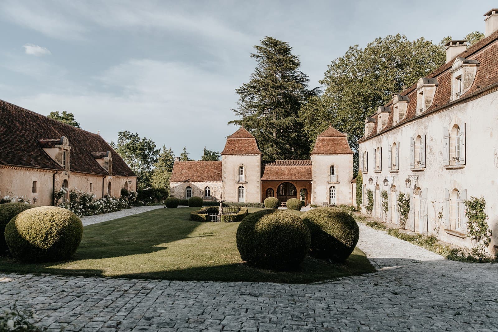 The inner courtyard of Laudonie. © Emilie Soler