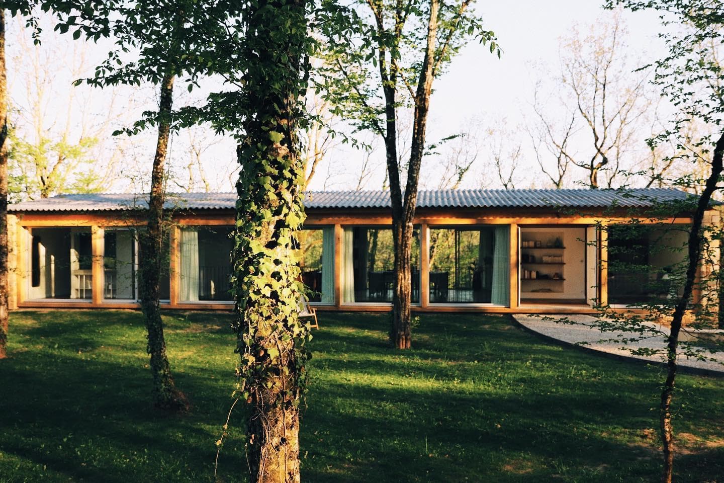 Les Grands Chênes, nestled among the oak trees.