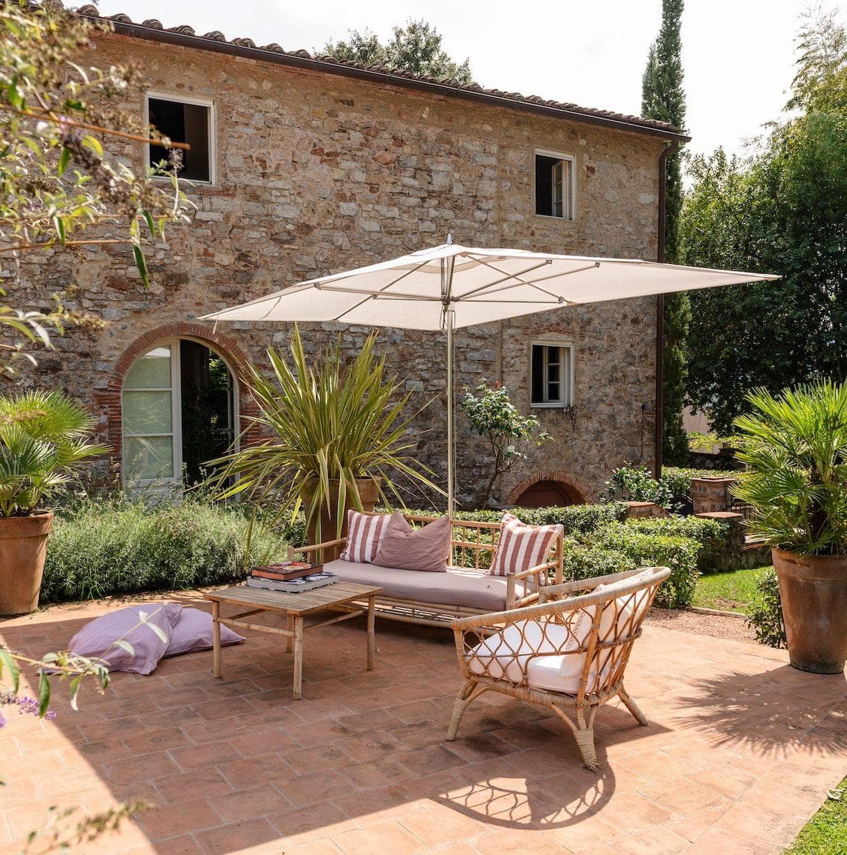 Scattered throughout, terraces to relax on.