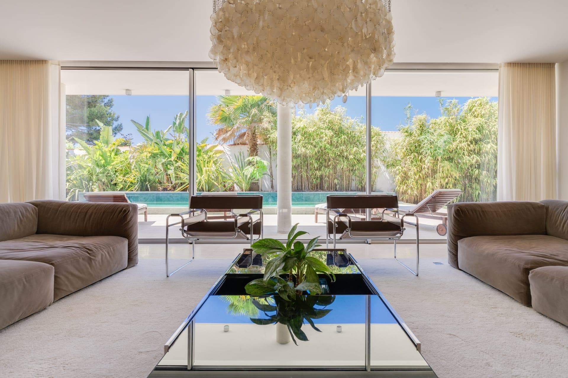 One of the living rooms of Villa Sunset.