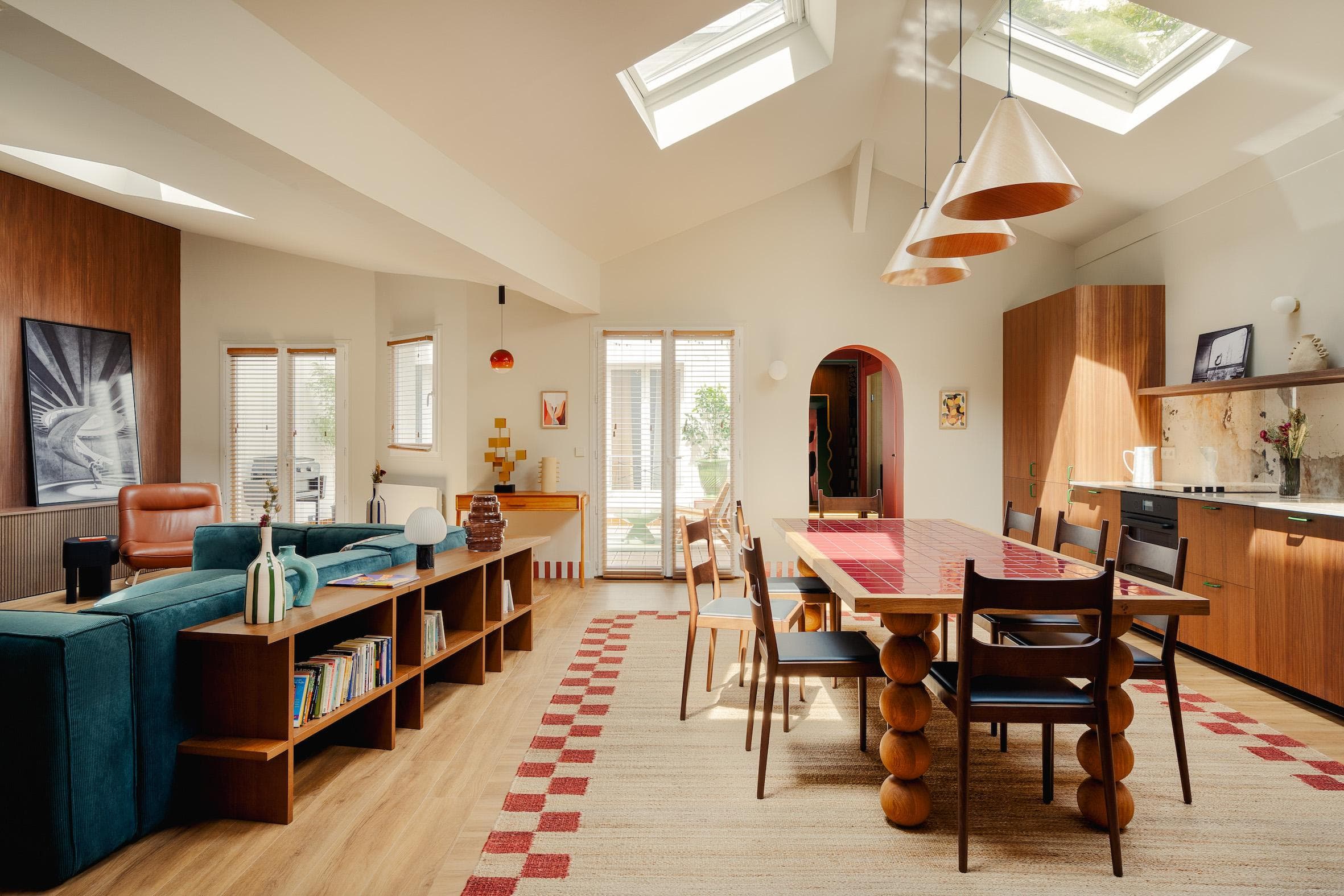 Carrières, Edgar Suites.